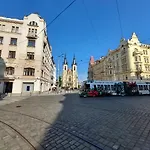 Spacious E1 In Centre Of Homestay szállás Prága