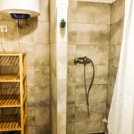 Spacious E1 * Prague