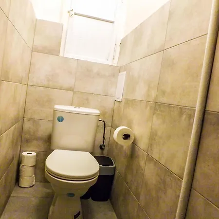 Séjour chez l'habitant Spacious E1 *