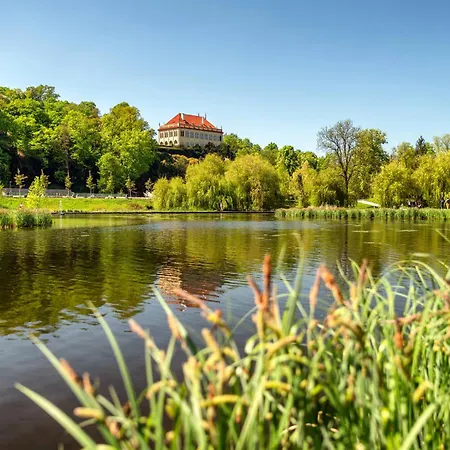 홈스테이 Spacious E1 In Centre Of