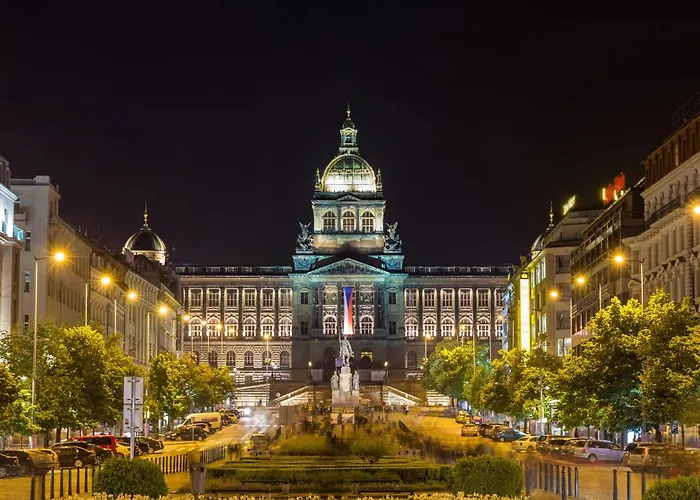 Spacious E1 In Centre Of * Prag