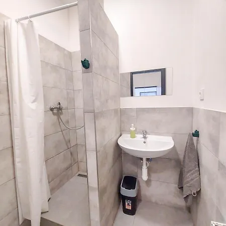 ホームステイ Spacious E1 In Centre Of プラハ