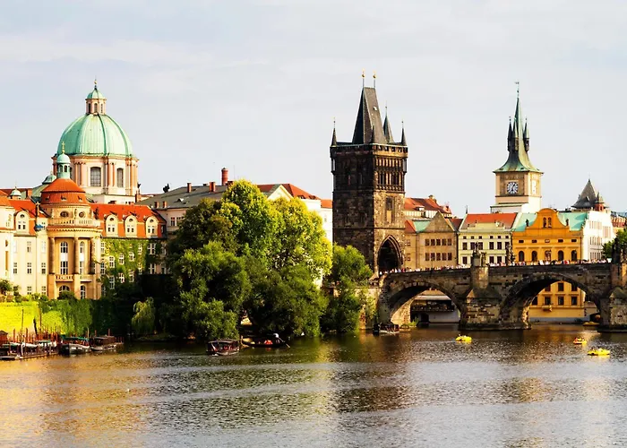 Spacious E1 In Centre Of Prague